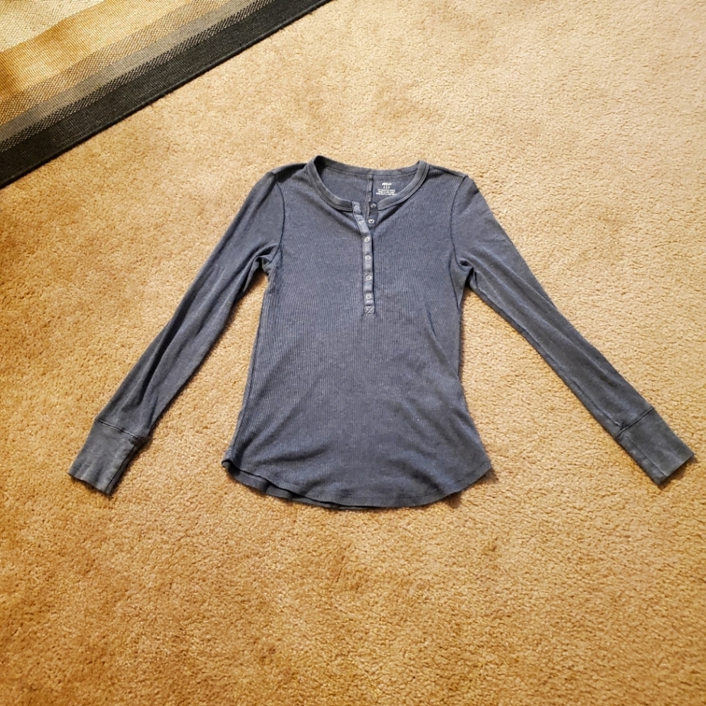 Aerie ribbed snapped henley